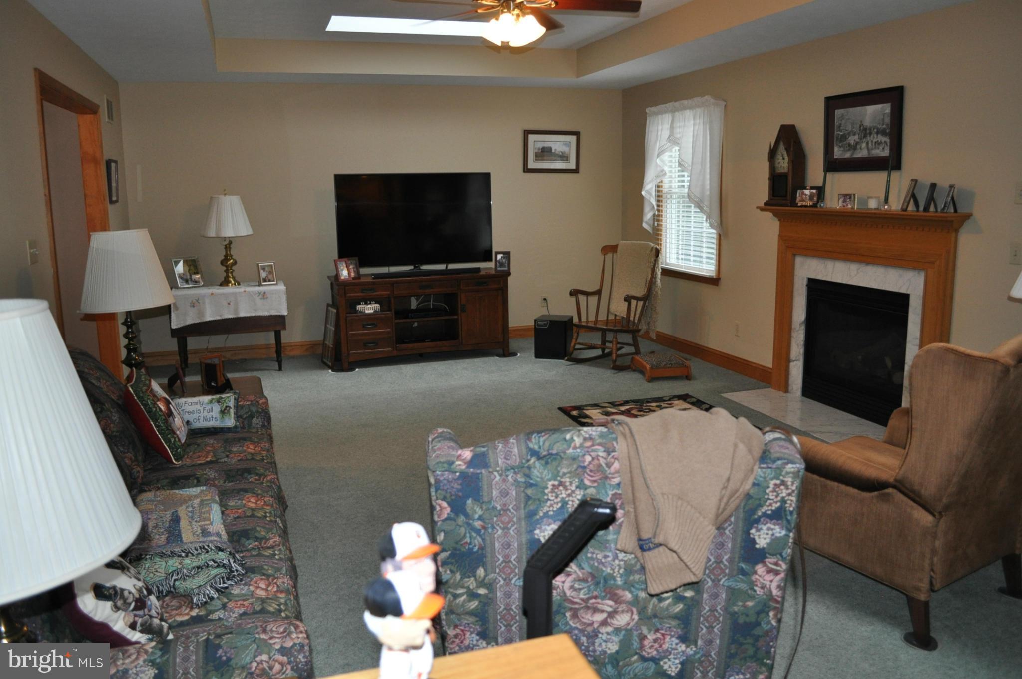 844 Gist Road Westminster, MD 21157 - Photo 5 of 27 Family Room