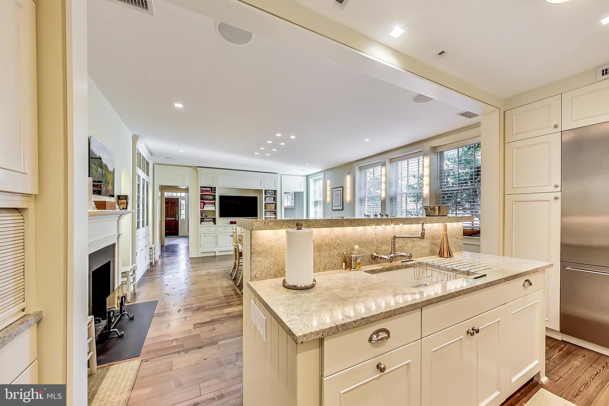 1410 34th Street Northwest Washington, DC 20007 - Photo 3 of 27 Kitchen