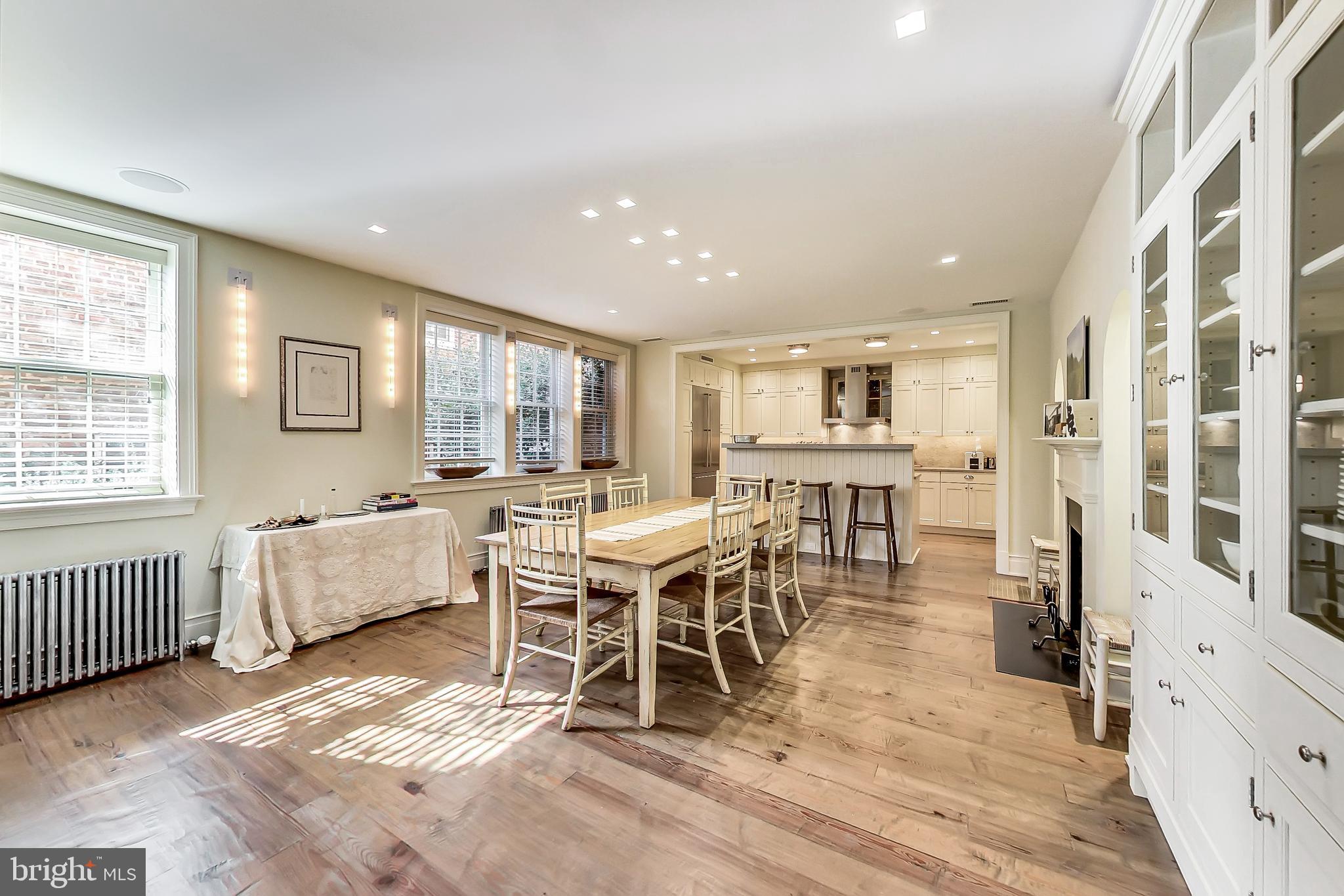 1410 34th Street Northwest Washington, DC 20007 - Photo 5 of 27 Breakfast Area