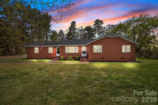 $325,000 | 4725 Union Baptist Road, Lenoir, NC 28645