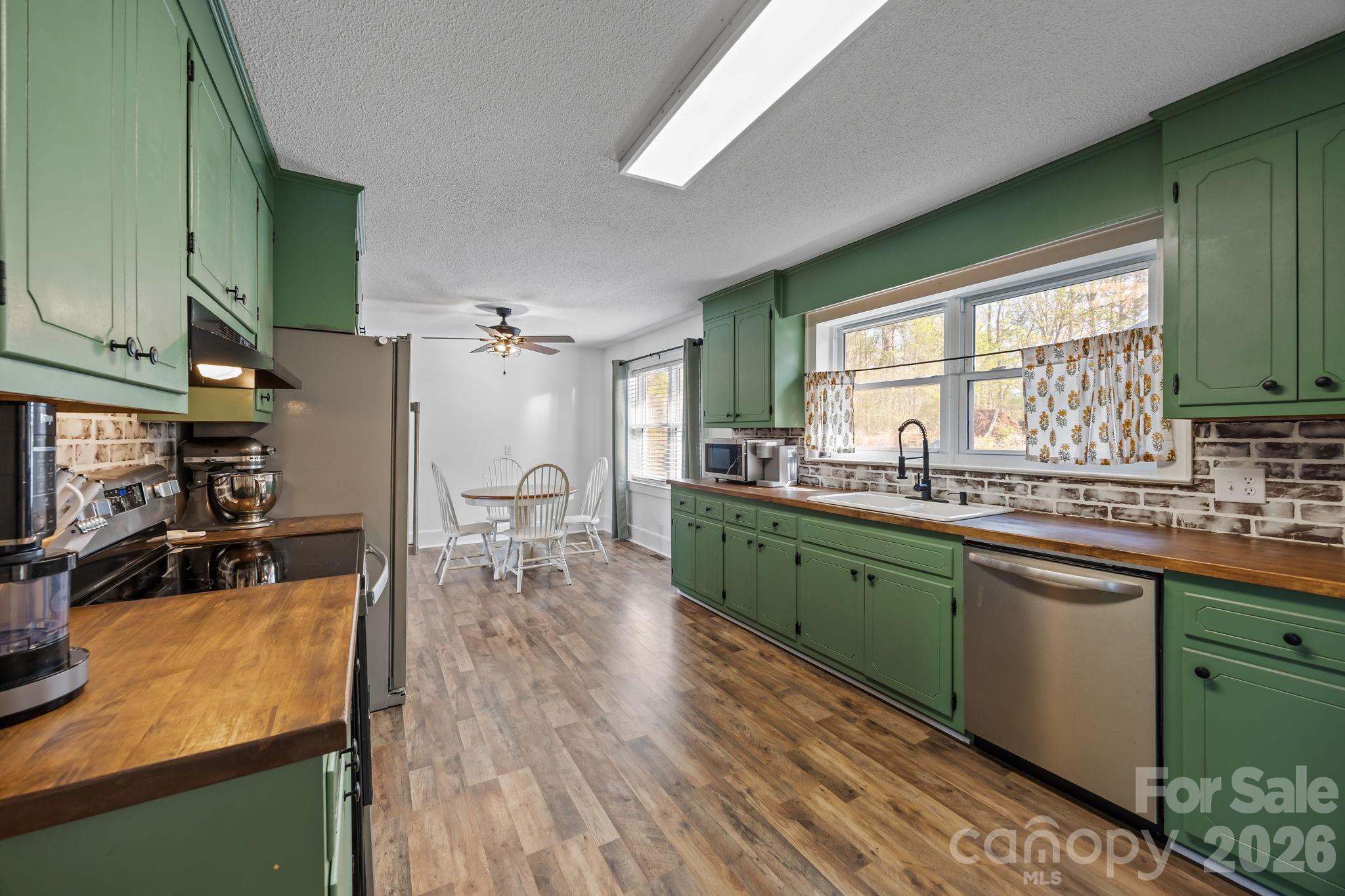 4725 Union Baptist Road Lenoir, NC 28645 - Photo 7 of 33