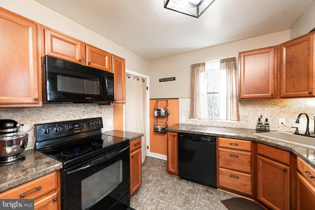 $485,000 | 1062 West Meadowbrook Road, Pottstown, PA 19465