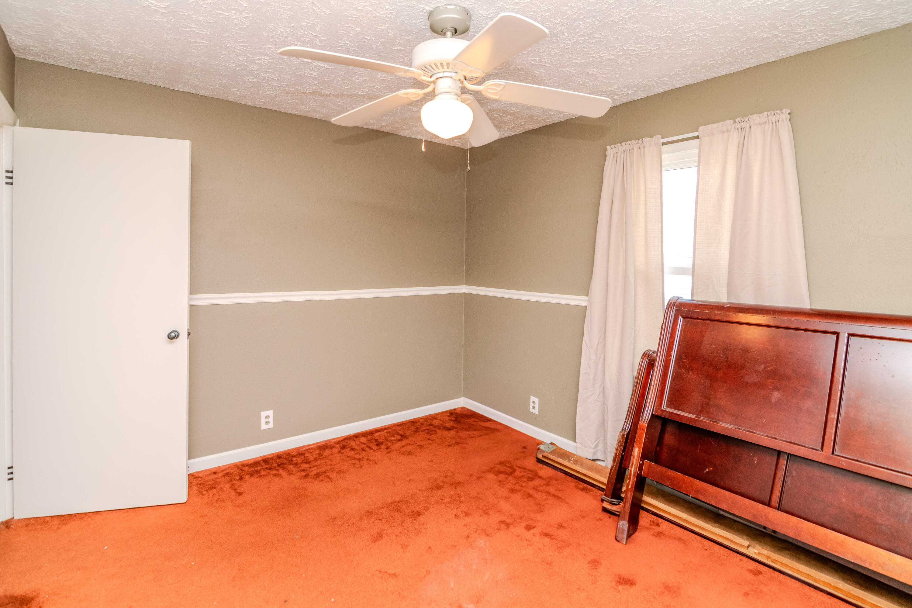 217 Locust Grove Road Winchester, KY 40391 - Photo 32 of 48 Bedroom 3