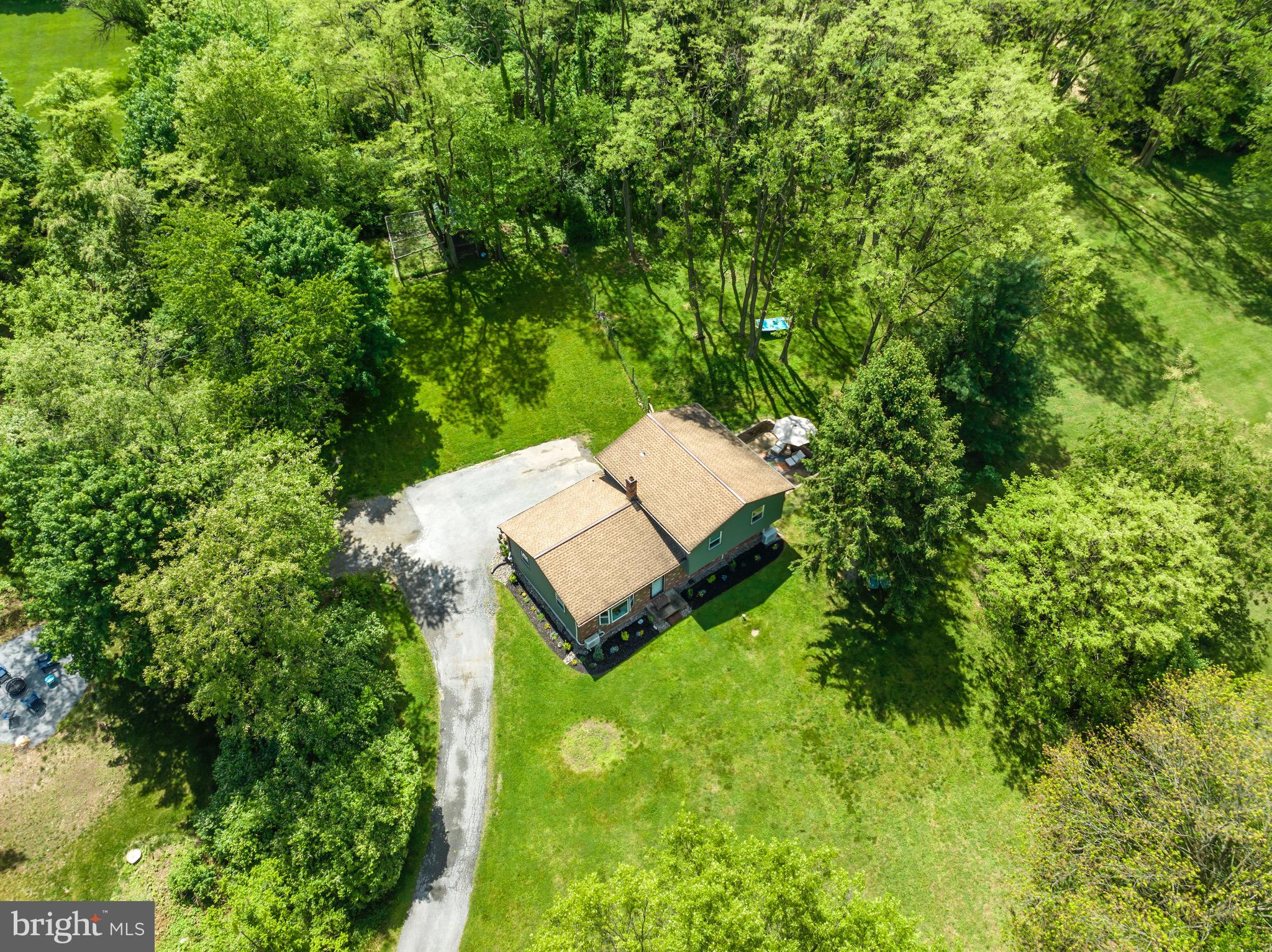 419 Corner Ketch Road Downingtown, PA 19335 - Photo 5 of 53 Drone view of property