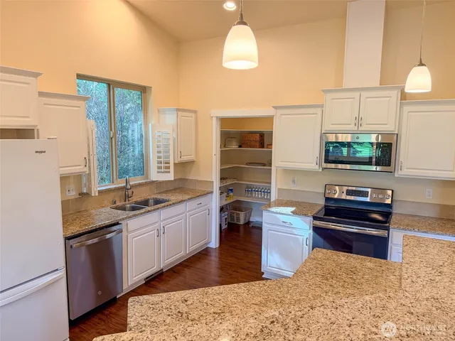 $595,000 | 171 Highland Drive, Port Ludlow, WA 98365