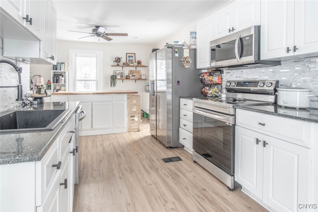 625 Addison Street Watertown, NY 13601 - Photo 5 of 30