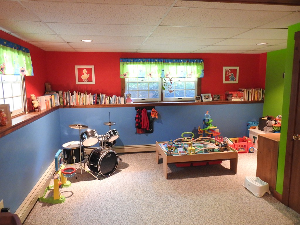 56 Perry Road Orange, MA 01364 - Photo 13 of 18 Gallery Image 13