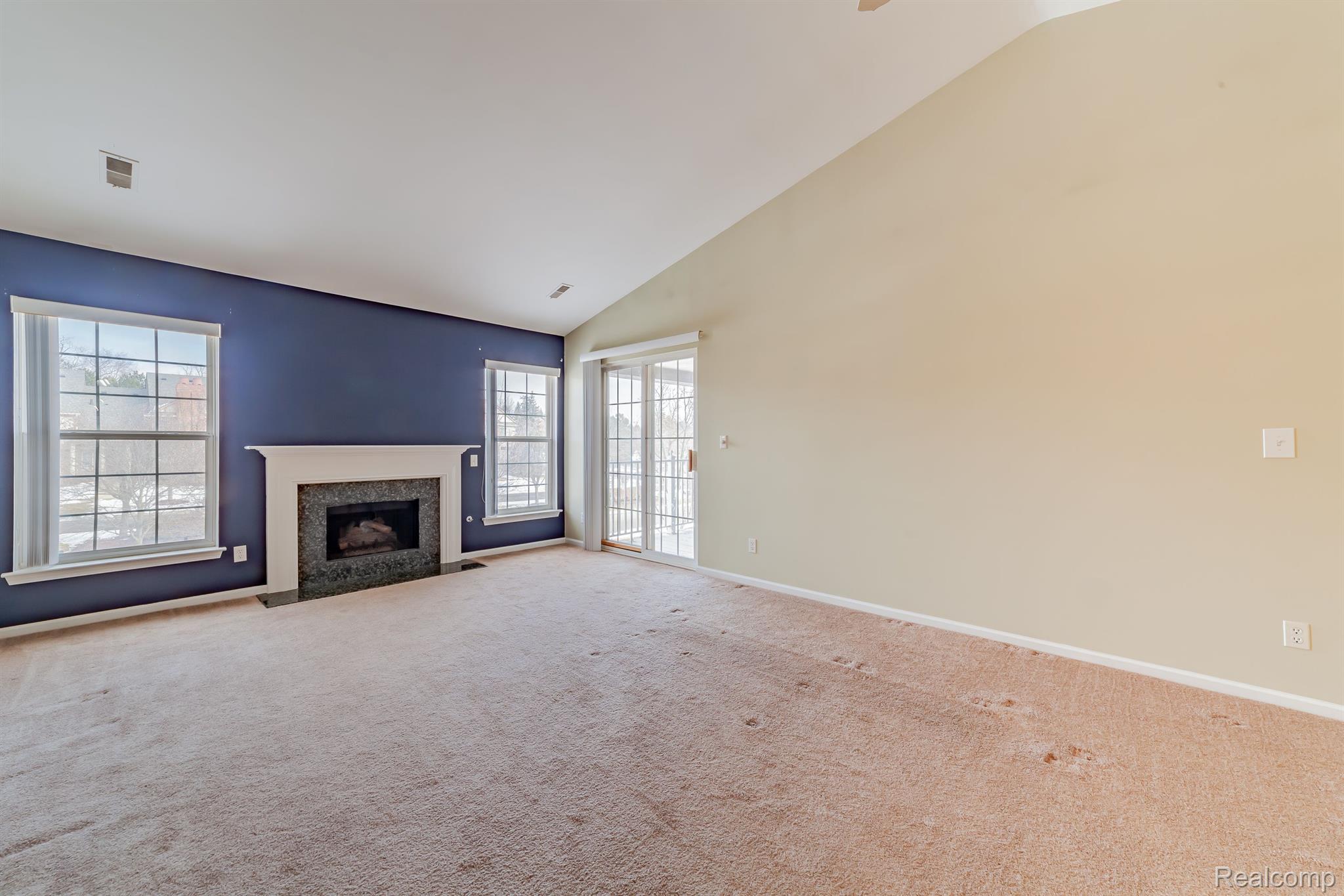 3553 Oakmonte Boulevard, Unit 48 Rochester, MI 48306 - Photo 7 of 32 Gallery Image 7