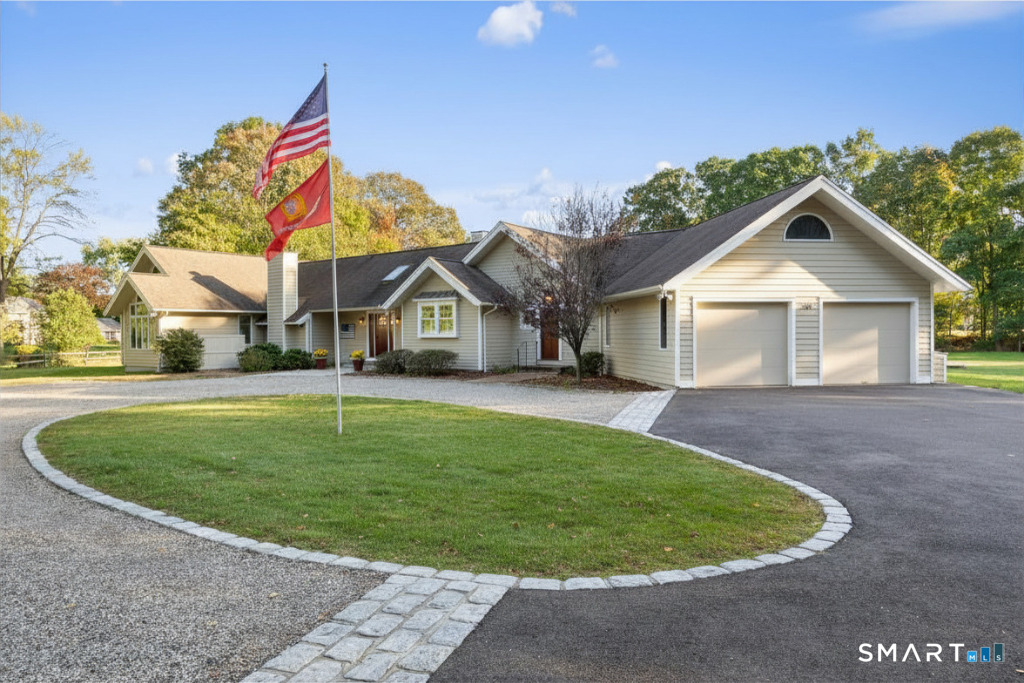 530 Flax Hill Road Norwalk, CT 06854 - Photo 9 of 13