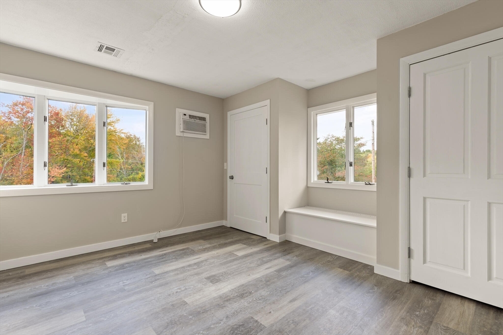 36 Finlay Road Sturbridge, MA 01518 - Photo 15 of 29