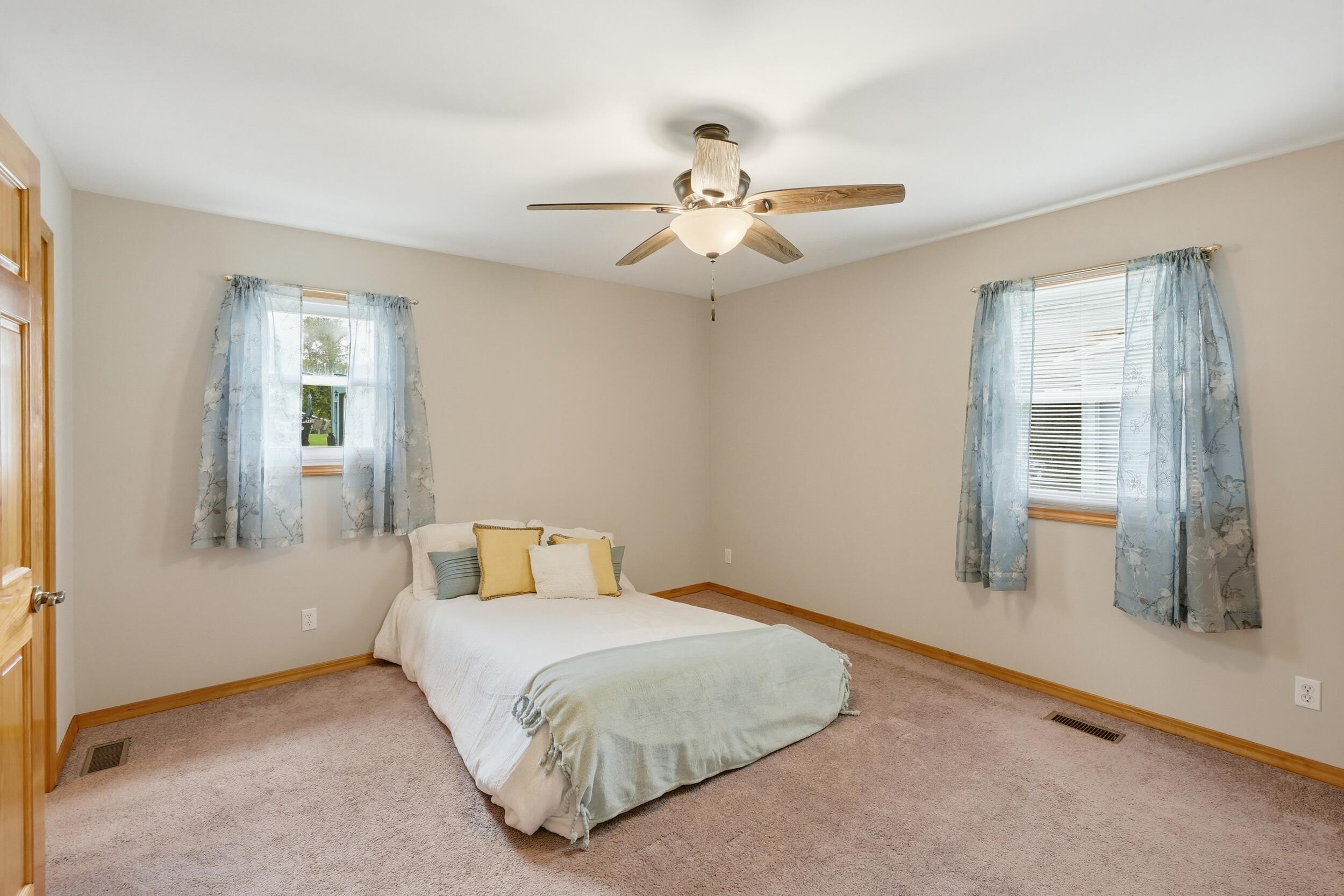 5015 West Main Street Lowell, IN 46356 - Photo 12 of 30 2500x1667
