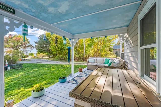 $379,500 | 6 Kane Lane, Harpswell, ME 04079