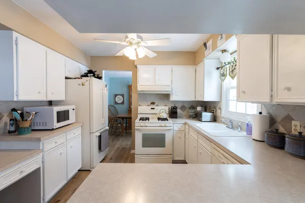 $467,100 | 410 Adaway Avenue Southeast, Ada, MI 49301