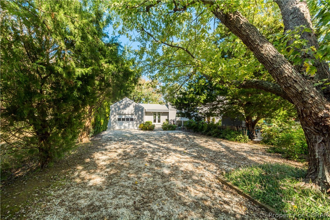 133 Chiltons Point Road Lancaster, VA 22503 - Photo 8 of 46