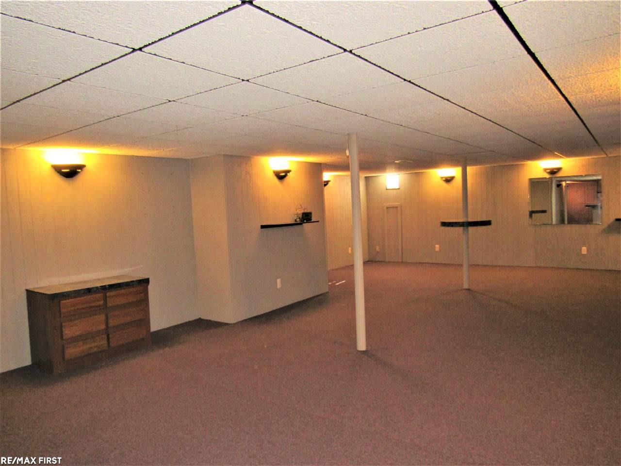 10490 Weber Road Columbus, MI 48063 - Photo 28 of 51 31328276-27.JPG