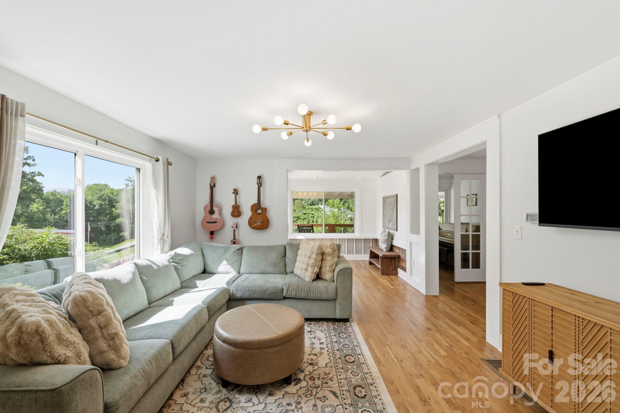 2252 Riceville Road, Unit 1 Asheville, NC 28805 - Photo 9 of 46 Gallery Image 9