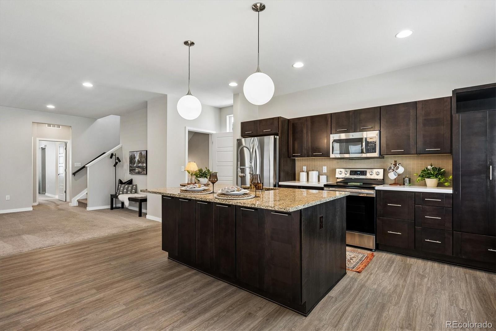 3372 Cranston Circle Highlands Ranch, CO 80126 - Photo 2 of 41