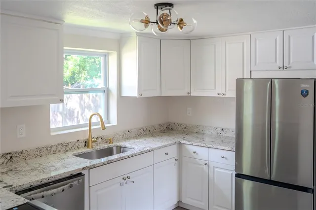 $263,900 | 215 22nd Street West, Palmetto, FL 34221