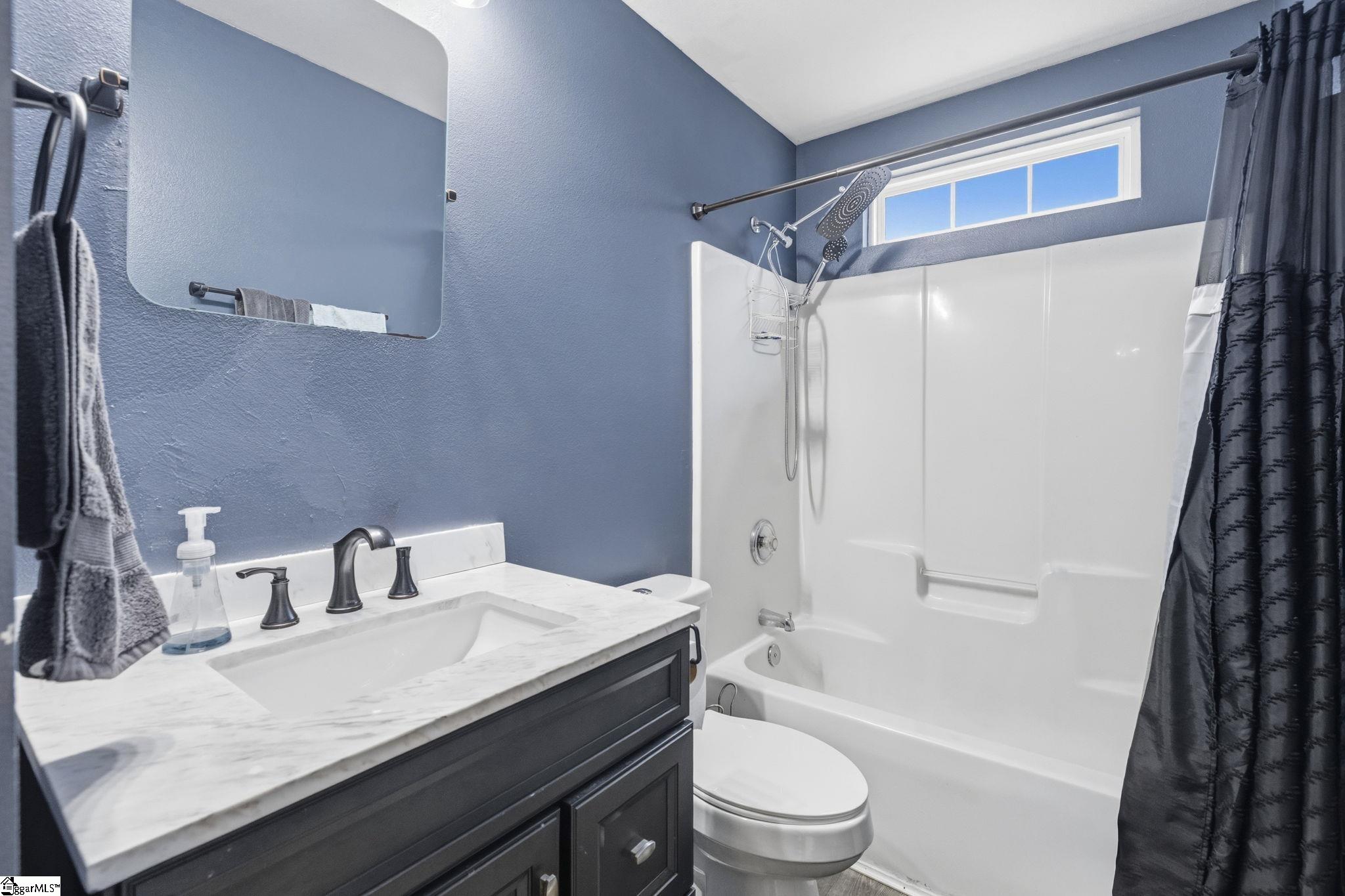 642 Hunters Lane Anderson, SC 29625 - Photo 3 of 30