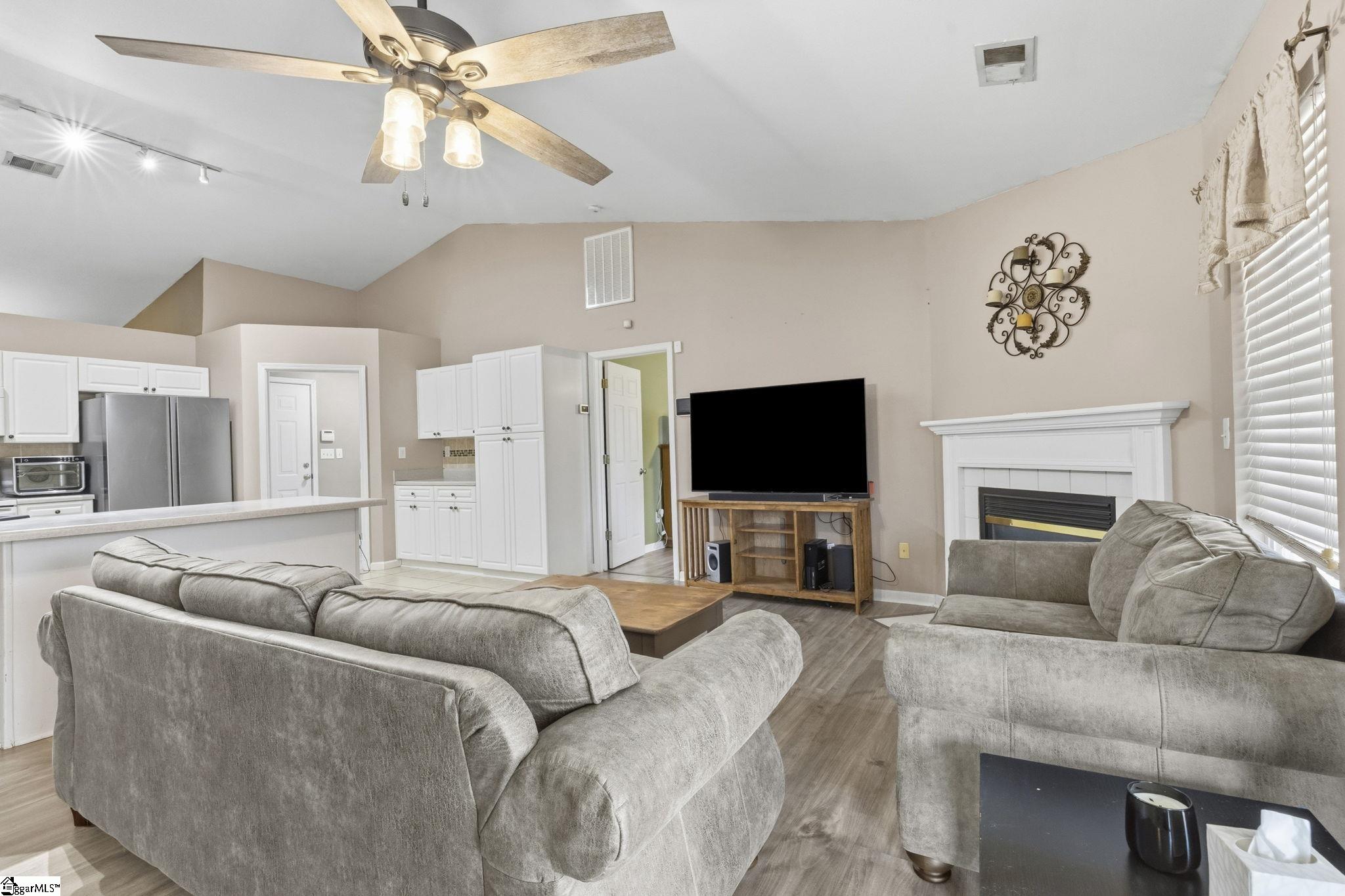 642 Hunters Lane Anderson, SC 29625 - Photo 10 of 30