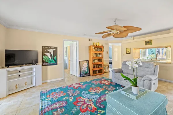 $232,500 | 5720 Marina Drive, Unit 2, Sebastian, FL 32958