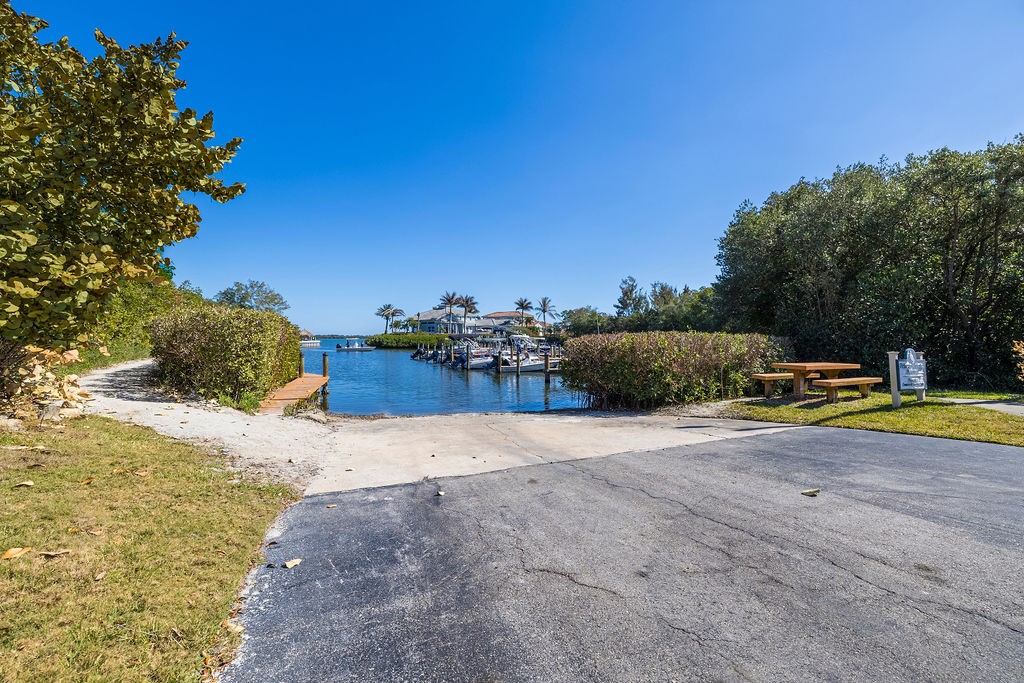 5720 Marina Drive, Unit 2 Sebastian, FL 32958 - Photo 26 of 34