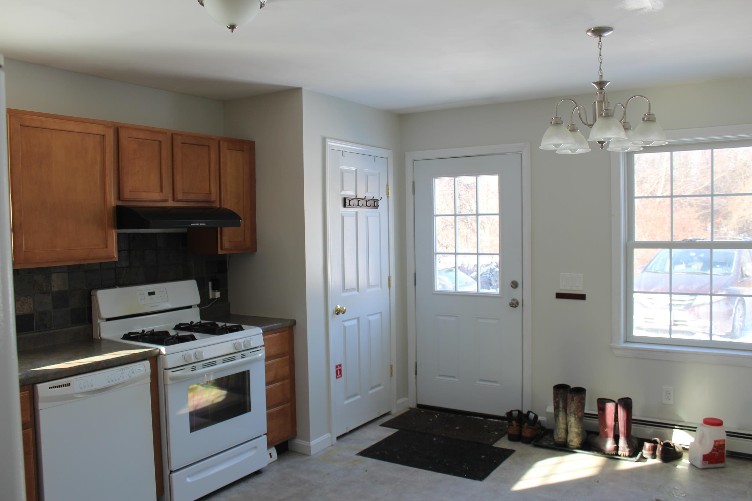 1153 Hardscrabble Road Bristol, VT 05443 - Photo 14 of 39