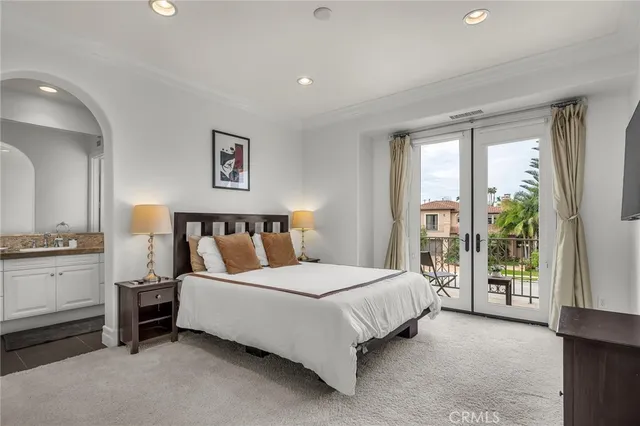 $24,995 | 8001 South Ocean Bluff Drive, Los Angeles, CA 90045