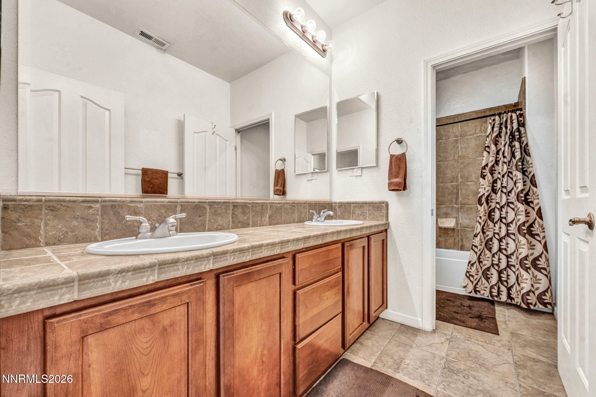 325 Jackson Springs Drive Reno, NV 89523 - Photo 24 of 47 53-web-or-mls-325-jackson-springs-dr