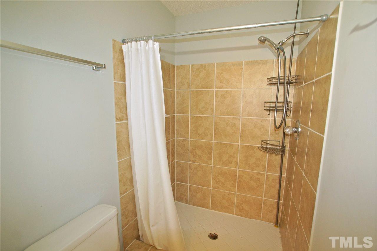 107 Ripley Court Cary, NC 27513 - Photo 10 of 23 Gallery Image 10