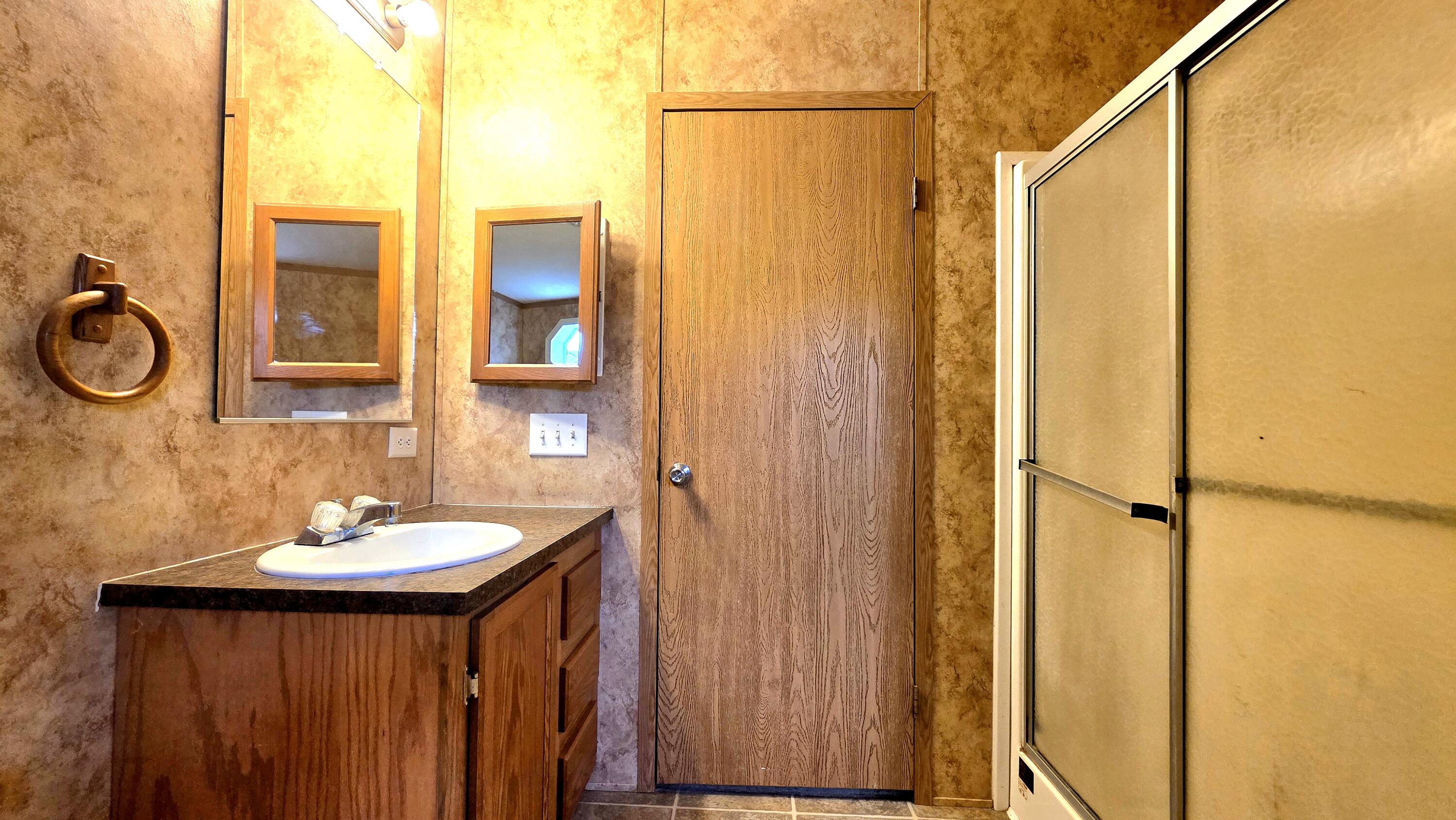 316 West Michigan Avenue, Unit 28 Clinton, MI 49236 - Photo 17 of 22 20260304_124223