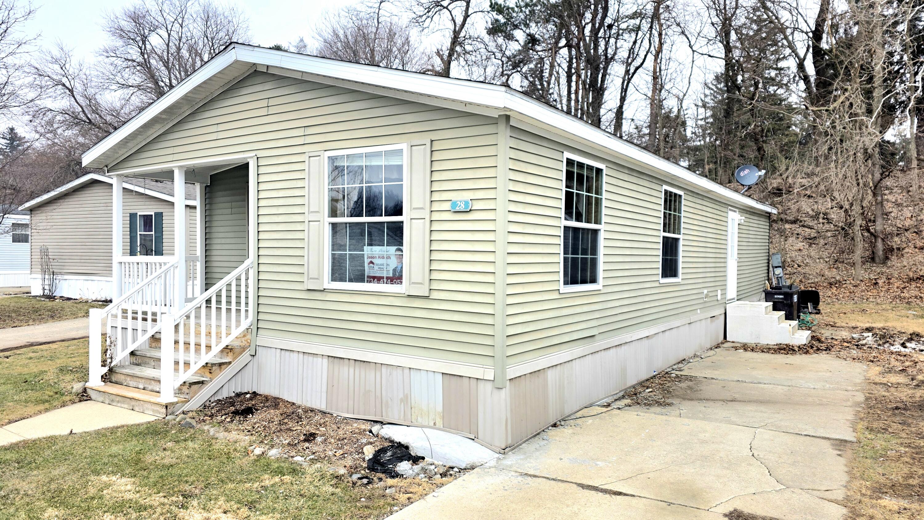 316 West Michigan Avenue, Unit 28 Clinton, MI 49236 - Photo 20 of 22 20260304_122427