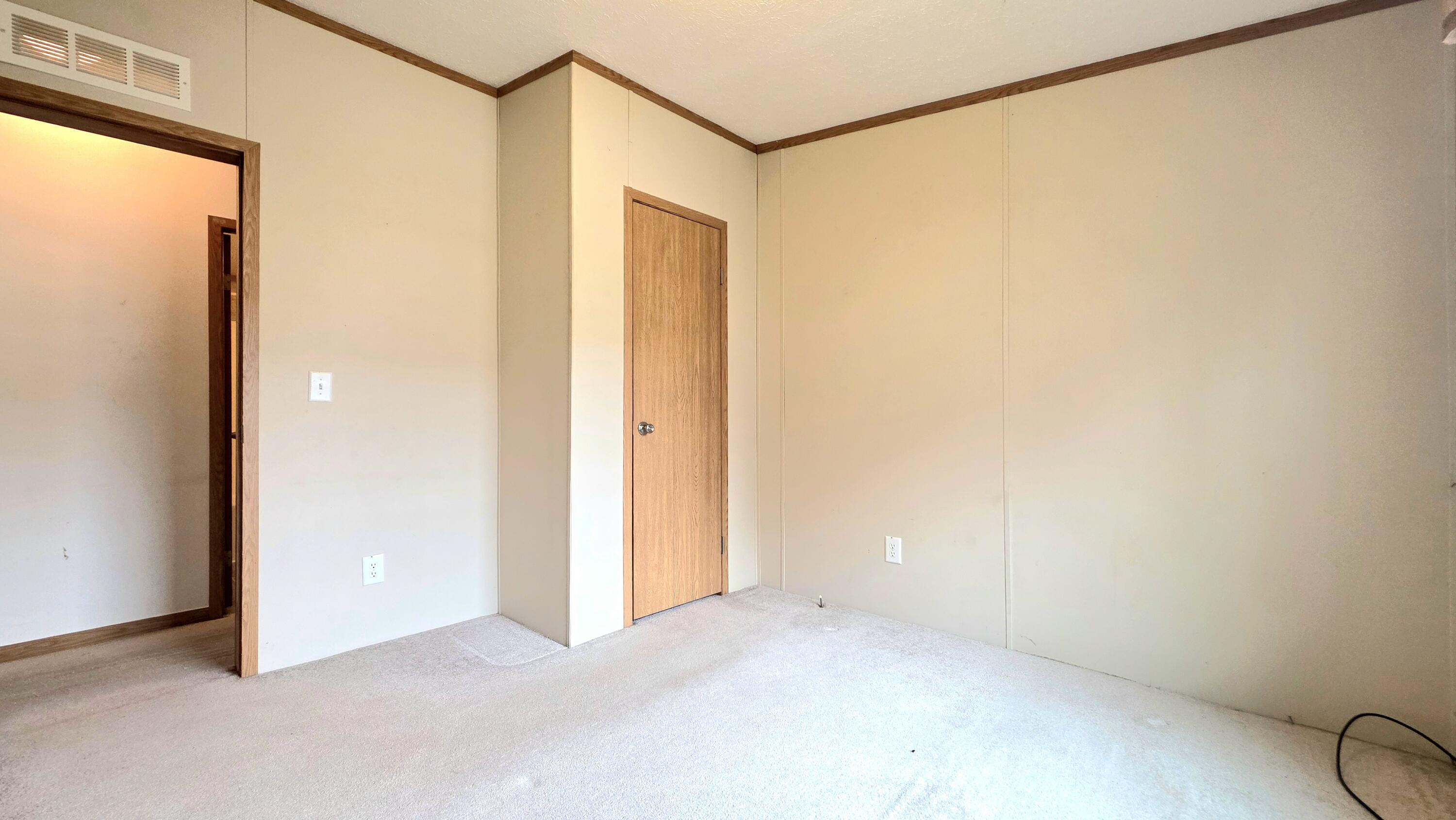 316 West Michigan Avenue, Unit 28 Clinton, MI 49236 - Photo 9 of 22 20260304_123934