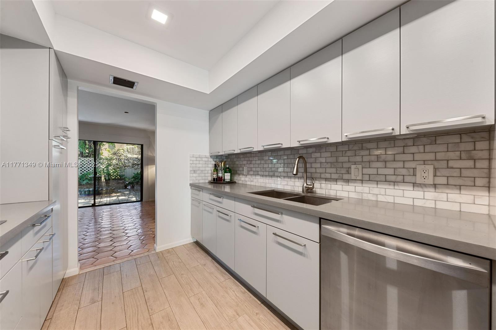 206 St Andrews Road, Unit 1878 Hollywood, FL 33021 - Photo 15 of 53 Gallery Image 15