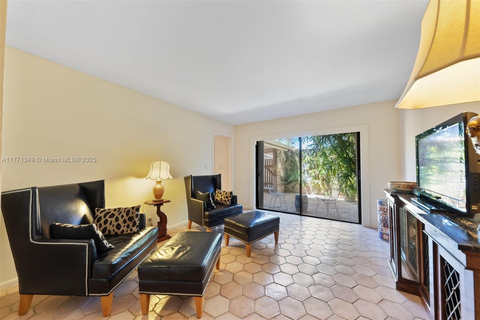 206 St Andrews Road, Unit 1878 Hollywood, FL 33021 - Photo 26 of 53 CAN BE SECOND BEDROOM, DEN OR SITTING ROOM