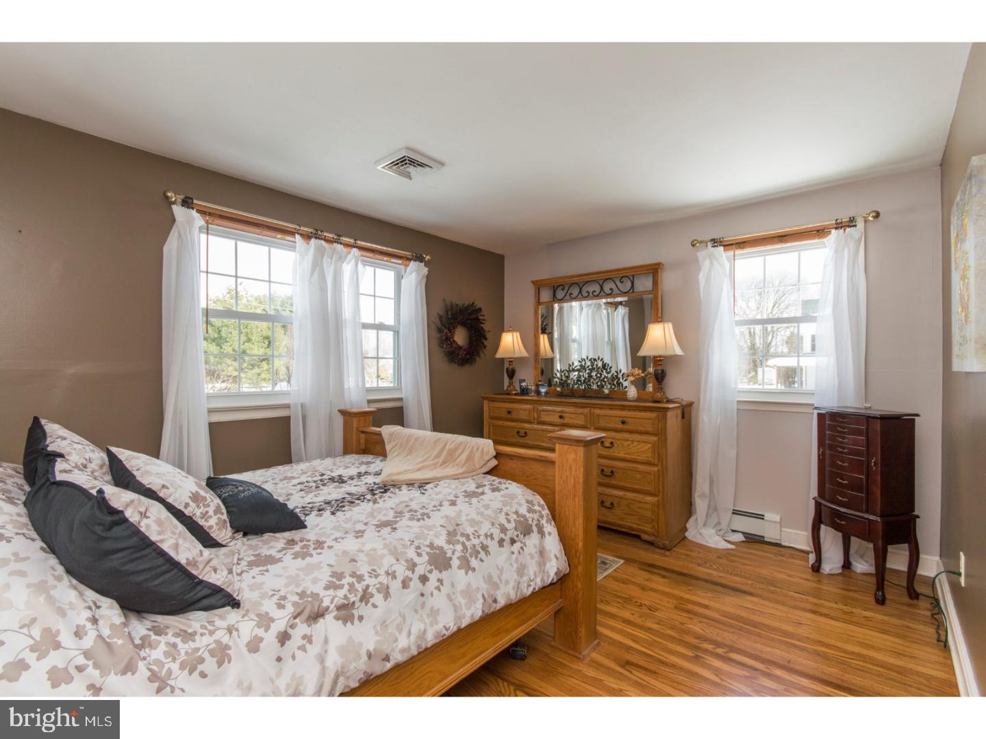 3912 Street Road Doylestown, PA 18902 - Photo 15 of 22 Bedroom 2