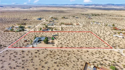 $800,000 | 70138 Sullivan Road, Twentynine Palms, CA 92277