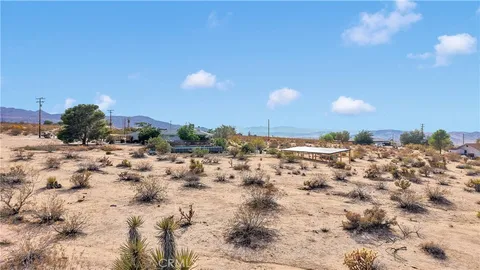 $800,000 | 70138 Sullivan Road, Twentynine Palms, CA 92277