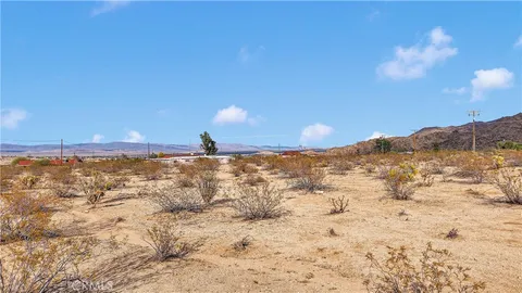$800,000 | 70138 Sullivan Road, Twentynine Palms, CA 92277