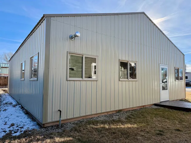 $197,000 | 404 East Saratoga Street, Saratoga, WY 82331