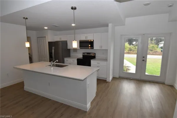 $2,095 | 4553 Midland Street, North Port, FL 34288