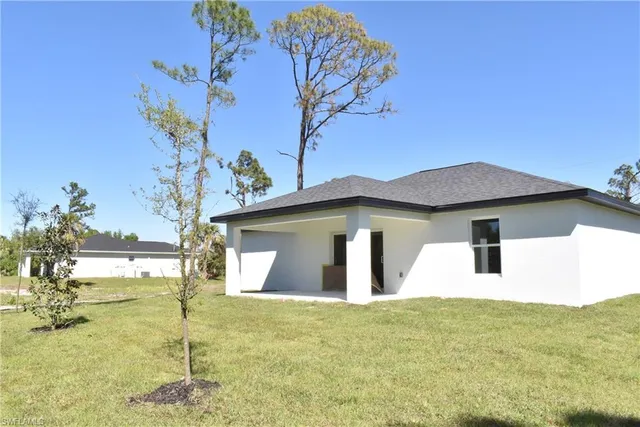 $2,200 | 4553 Midland Street, North Port, FL 34288