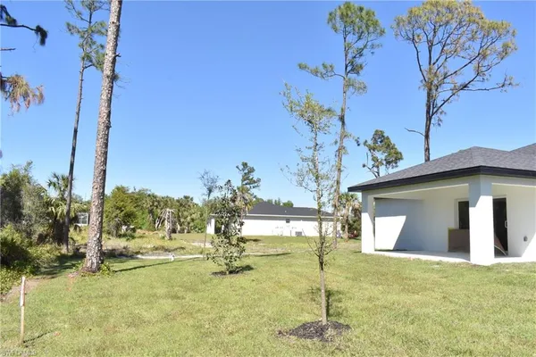 $2,095 | 4553 Midland Street, North Port, FL 34288