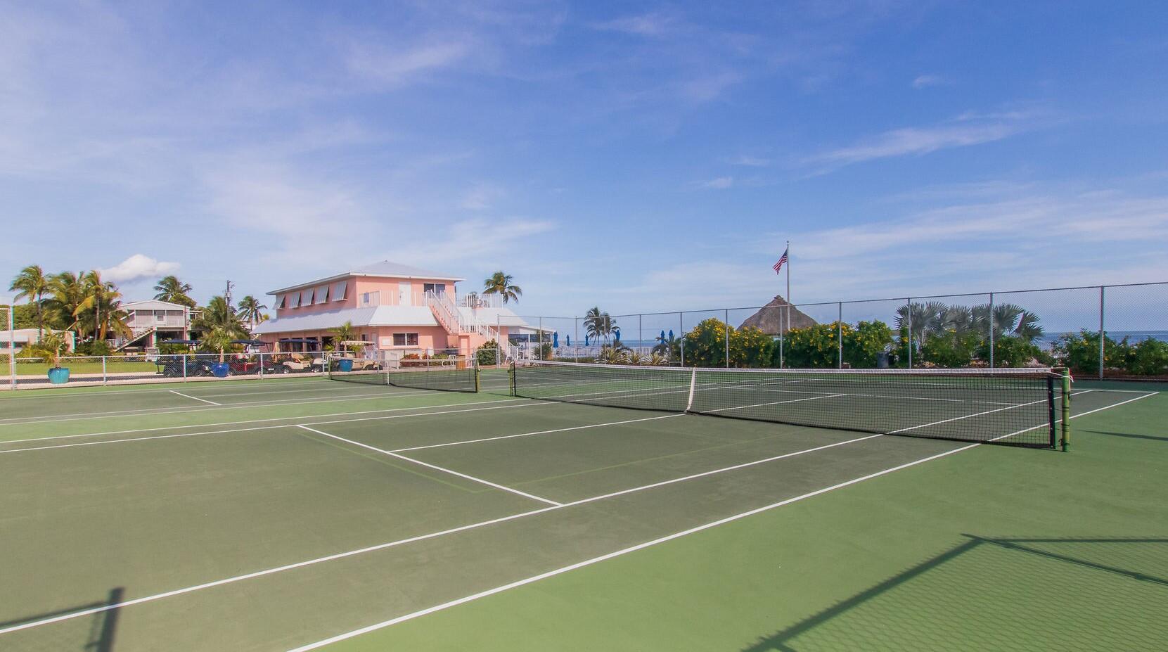 808 South Silver Circle Key Largo, FL 33037 - Photo 16 of 24 a view of a tennis court