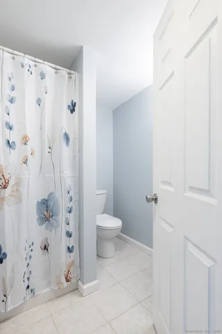 $309,900 | 39 Baron Lane, Torrington, CT 06790