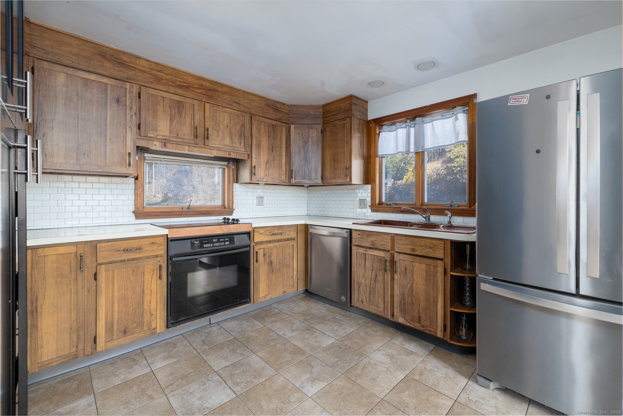 39 Baron Lane Torrington, CT 06790 - Photo 8 of 29