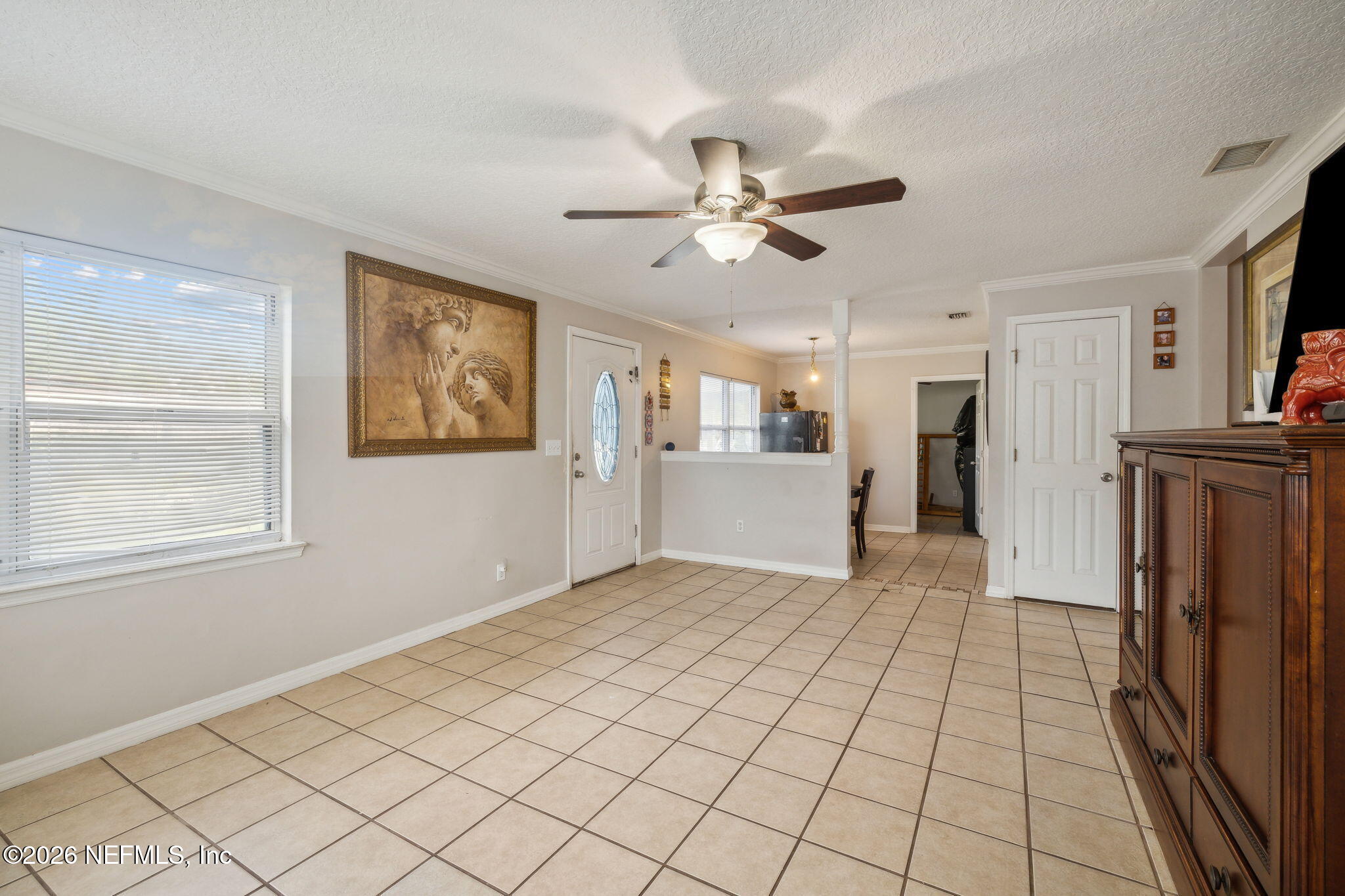 7403 Roslyn Road Jacksonville, FL 32244 - Photo 8 of 28 Living dining combo