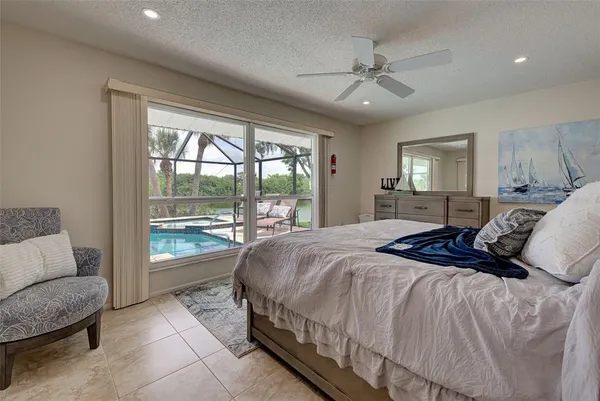 $5,000 | 3670 Emily Lane, Sarasota, FL 34238