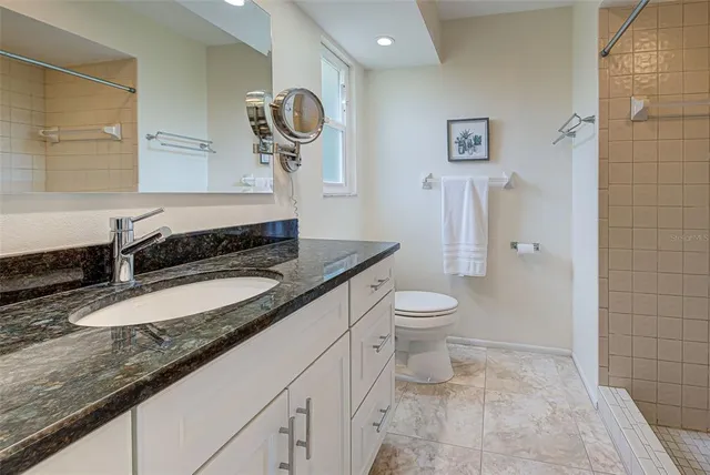 $5,000 | 3670 Emily Lane, Sarasota, FL 34238