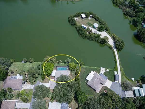 $5,000 | 3670 Emily Lane, Sarasota, FL 34238